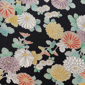 Tecido de seda vintage para quimono japonês: Crisântemo Chirimen (164 x 34 cm)
