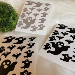 High-quality ghost vinyl stickers for Halloween stickers in different colors