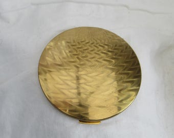 Stunning Stratton Gold Tone Vintage Ladies Powder Compact Vintage Glamour Mid Century Collectable Gift Unisex Floral Never Used