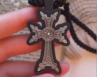 Cruz tradicional armenia hecha a mano Khachkar de madera de ébano y plata La Iglesia Bizantina
