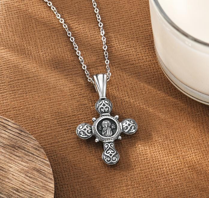 The Blessed Virgin Mary Christian Silver 925 Platinum Necklace