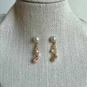 Pearl Dangle Crystal Earrings | Custom Crystal Earrings | Gold/Silver Hippie Crystal Earrings l Pearl Dangly Earrings