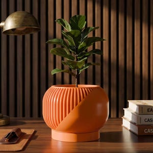 Nevron Space Age Retro Minimalist Planter Vintage Inspired Plants Mid Century Modern Succulents and Cactus Indoor & Outdoor Use Made in USA