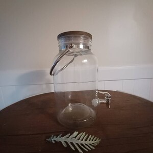 2 Gallon GLASS with Spigot and Wood Handle - Happy Herbalist