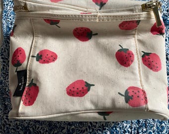 Kate Spade Lunch Bag Strawberry Pattern Just Desserts