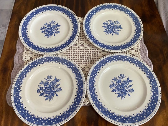 Burleigh Polka Dot Rose Set