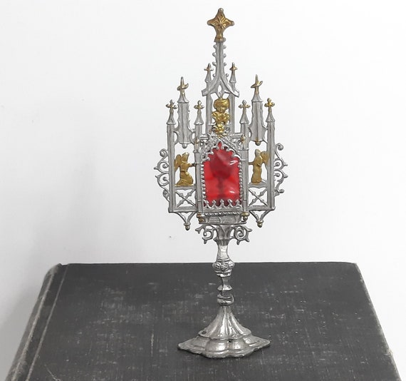 Religieus antiek Frans miniatuur Monstrance verzilverd tin ostensorium met reliek monstrans