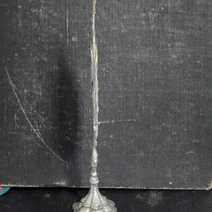 Religieus antiek Frans miniatuur Monstrance verzilverd tin ostensorium met reliek monstrans image 5