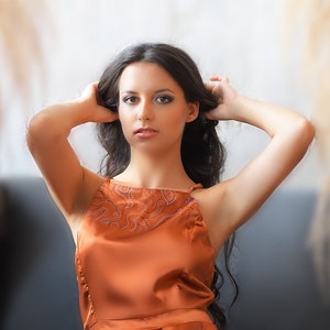 Damigelle d&#39;onore fatte a mano unico nel suo genere abito in bronzo unico nel suo genere con design maculato in raso di seta per occasioni speciali - feste-matrimoni-balli