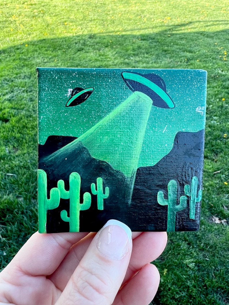 Alien UFO Painting - Etsy