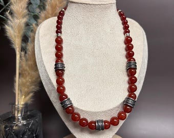 Vintage Carnelian Beaded Necklace | Irish Mothers Knot Necklace | Celtic K