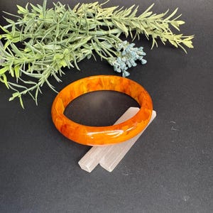 Amber Lucite Slim Bangle Bracelet | Translucent Vintage | Stackable Retro Bangle