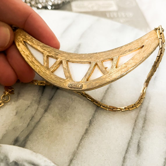 Vintage Monet Collar Necklace White Acrylic Gold … - image 2