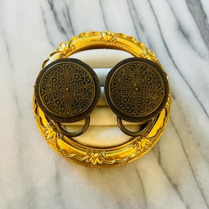 Orecchini vintage unici degli anni '70 con medaglione, stile boho groovy retrò
