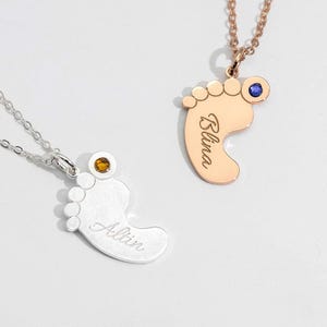 Collar personalizado con nombre de pies de bebé con piedra de nacimiento, collar con nombre de huella de pies, bebé recién nacido personalizado y joyas para mamá, regalo para futura mamá