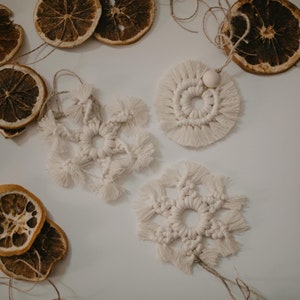 Macrame ornaments - angel, snowflake