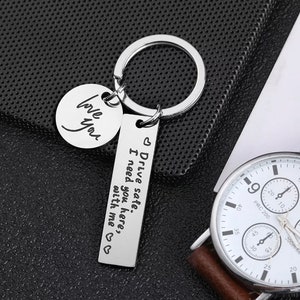 Personalized Keychain Metal Engraved, Personalized Stainless Steel Keychains, Birthday, Anniversary, Gift Handmade Gift for Mom Grandma,