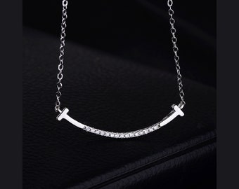 Collier en forme de sourire, collier incurvé, collier pendentif élégant réglable, collier femme élégante, cadeau pour elle, collier délicat