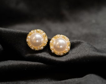 Vintage Pearl Earrings, Wedding Earrings, Vintage Retro Pearl, Bridal Studs, Wedding Pearl Earrings, Elegant Earrings, Gold Earrings, Gift