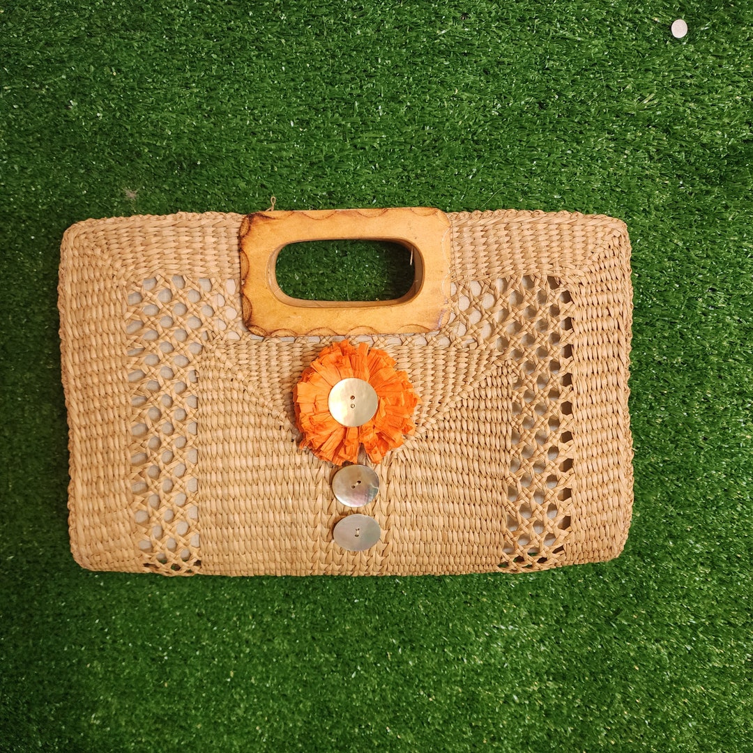 Straw Clutch Straw Hand Bag Summer Clutch Summer Bag Pom Etsy