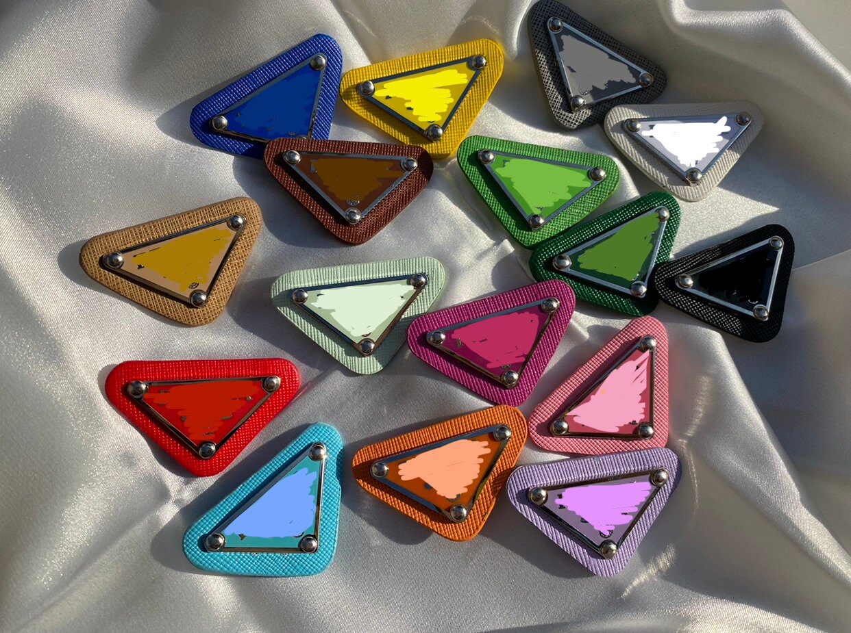 Total 86+ imagen crocs prada jibbitz Thcshoanghoathambadinh.edu.vn