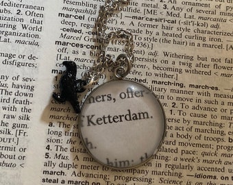 Six of Crows Book Quote Necklace