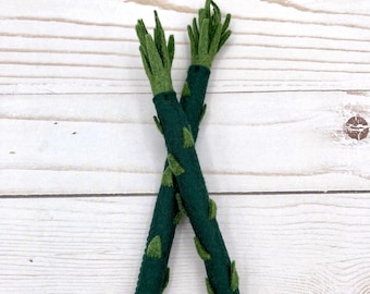 Set of Two Felt Asparagus | Toy Asparagus Pair | Pretend Play Asparagus Pair | Two Play Asparagus Stalks