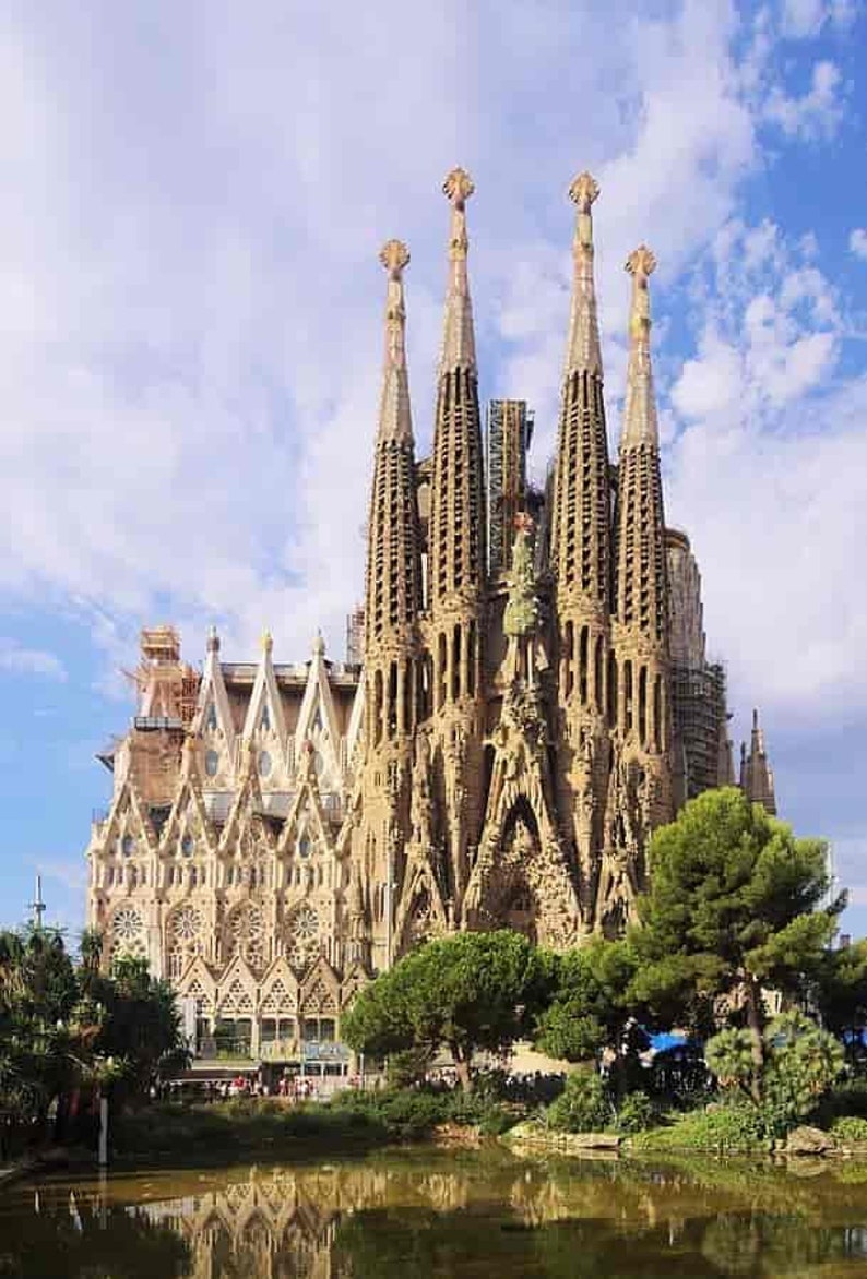 3D-Printed SAGRADA FAMILIA Replica Model Eco-designed Barcelona Gaudi Spain Cathedral Monument Landmark Souvenir by MiniCity3D image 5