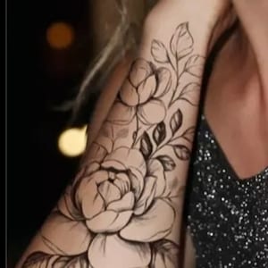 20 Magnolia Tattoos  Magnolia tattoo White flower tattoos Flower tattoo