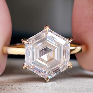 3.20 CT Hexagon Brilliant Cut Moissanite Engagement Ring Prong Setting Ring Wedding Ring Bridal Promise Ring For Women Gift For Her, R446