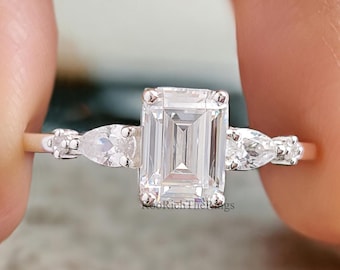 Emerald Cut Moissanite Engagement Ring, 1.0 Emerald Pear Cut Moissanite CZ Diamond Ring, Wedding Ring for Women Anniversary Ring Gift R02