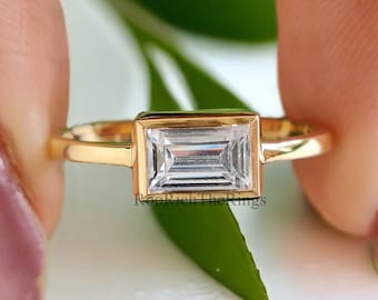 Baguette Ring, Rectangle Ring, Bezel Set Ring, Bezel Set Engagement Ring, Emerald Cut RIng, Gift for Her, Dainty Ring, Minimalist Ring R129