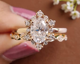 Oval Lab Grown Diamond Engagement Ring Set, Halo Bridal Ring Set, Wedding Band Set, Anniversary Gift For Her, Modern Women Jewelry, R364