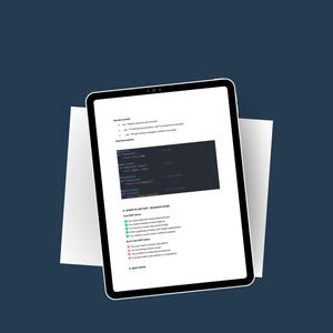 Może przedstawiać: Tablet wyświetlający dokument z tekstem i fragmentami kodu, spoczywający na białej kartce na ciemnoniebieskim tle. Dokument zawiera punktor i sekcję zatytułowaną "Key Descriptions".