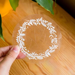 Suncatcher sticker Wreath | vinyl window decal, cottagecore, boho sticker, rainbow sticker
