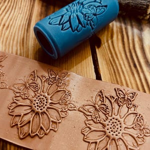 Sunflower Butterfly Texture Roller: Polymer Clay Embossing Tool (7cm)