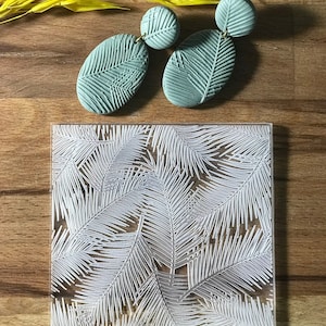 Palm Leaf Texture Stamp: Tropical Clay & Metal Mold (10x10 cm)