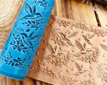 Hummingbird Floral Texture Roller: 3D Bird & Flower Embossing for Clay
