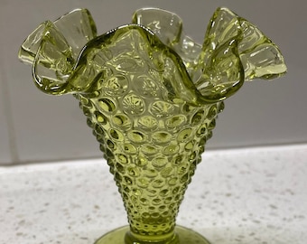 ヴィンテージ コロニアル グリーン ストレッチ スイング花瓶 アート