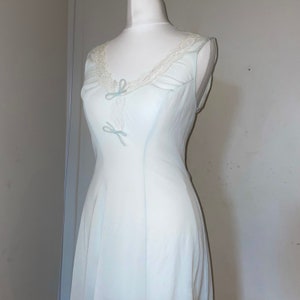 SIZE S pale pastel blue vintage ribbon lace ballerina slip lingerie