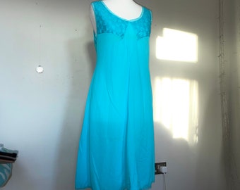 SIZE M aquablaues Vintage Spitzenkleid