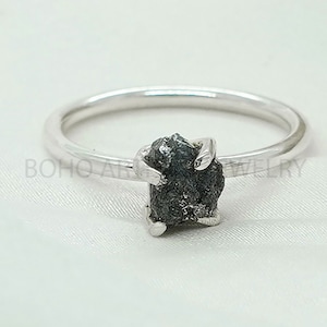 Rohdiamant Ring, Rohstein Ring, Stapelring, ungeschnittener Diamant Ring, April Geburtsstein, Rohkristall Ring, Weihnachtsgeschenk für sie