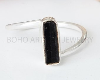 Raw Black Tourmaline Twisted Ring, Bar Tourmaline Ring , Black Tourmaline Pencil For Women, Natural Rough Stone, Handmade Ring, Gift For Her