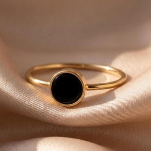 Black Onyx Gold Plating Ring, Round Black Ring, Minimalist Ring, Protection Gemstone, Stackable Jewelry, Wedding Jewelry, Gift for Her