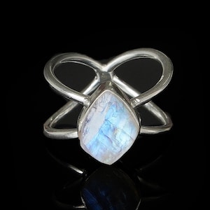Handmade Sterling Silver Moonstone Ring: Criss Cross Boho Jewelry
