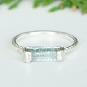 Raw Aquamarine Bar Ring, Thin Bar Ring, Stackable Jewelry, Dainty Bar Ring, Natural Aquamarine Ring, March Birthstone Jewelry, Gift for her