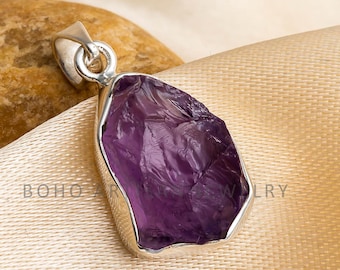 Colgante de cristal de amatista en bruto: collar de plata de ley con piedra natal de febrero