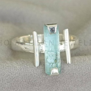 Raw Aquamarine Bar Ring, Silver Bar Ring, Stackable Jewelry, Dainty Bar Ring, Natural Aquamarine Ring, March Birthstone Jewelry, Gift