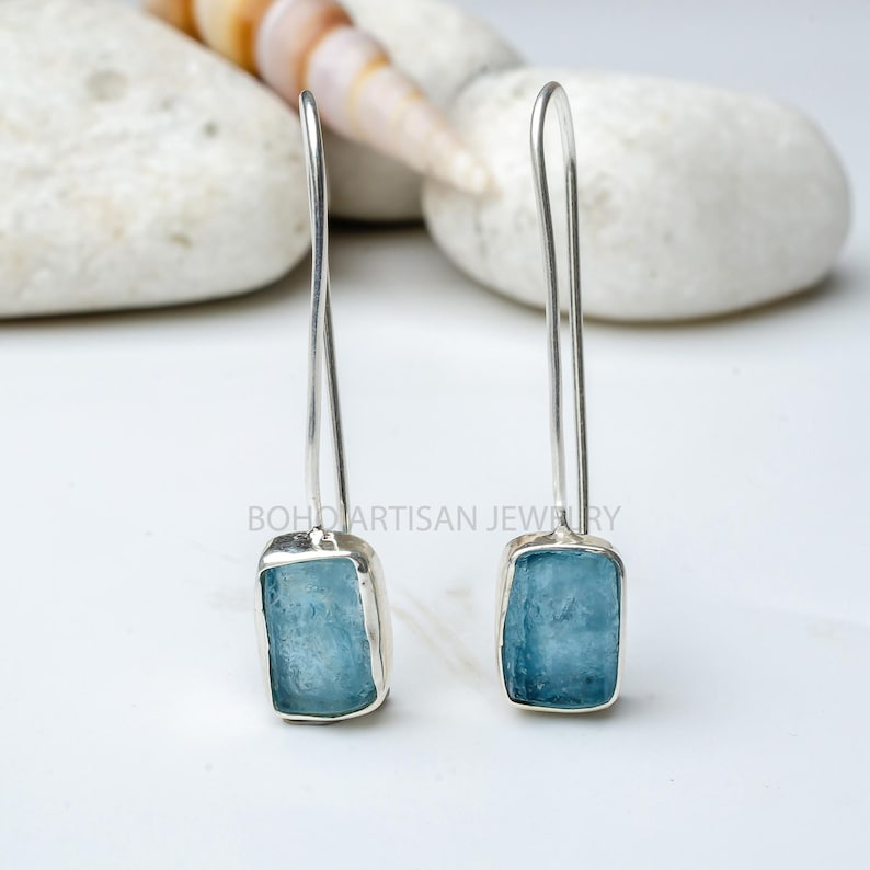 Raw Aquamarine Gold Earring, 14K Gold Earring, Dangle Earring, Blue Gemstone Earring, Raw Stone Jewelry, July Birthstone, Christmas Gift imagen 7