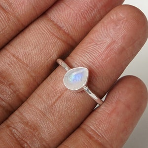 Tear Drop Moonstone Ring, Hammered Texture Band, Cabochon Ring, Crystal Stone Silver Jewelry, Blue Fire Moonstone, July Birthstone, Gift. image 3